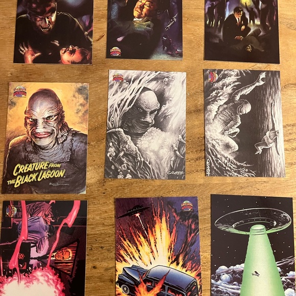 Topps Universal Monsters trading cards 54 (full set 100, partial set) - Picture 6 of 7